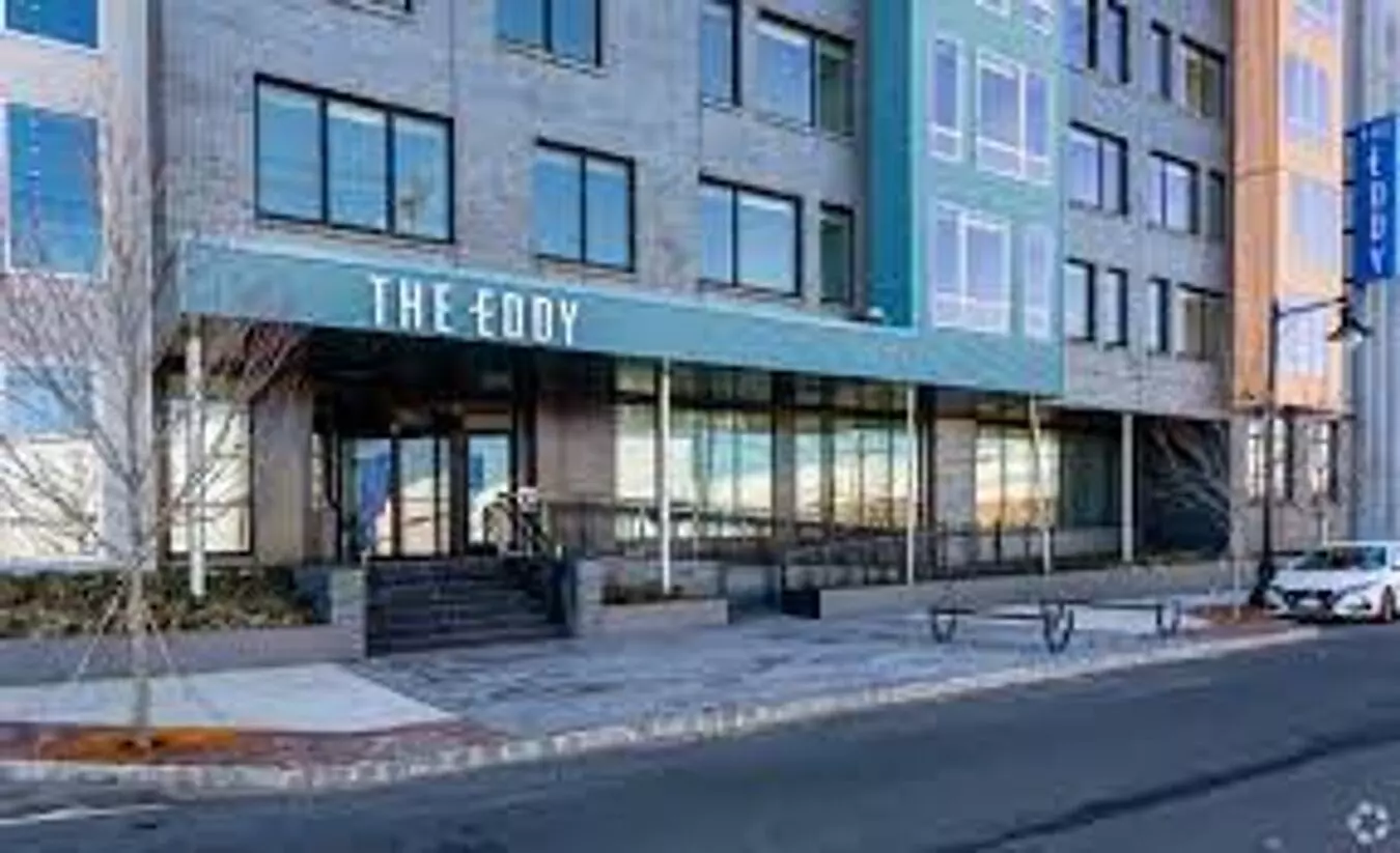 2 of 4 The Eddy Apartment for rent in Harrison, NJ