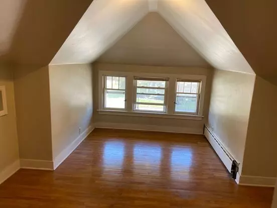 636 Jackson Apartment for rent in Oshkosh, WI