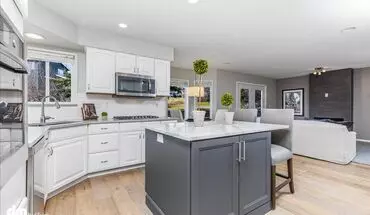 2 of 39 Goldenview Park House for rent in Anchorage, AK