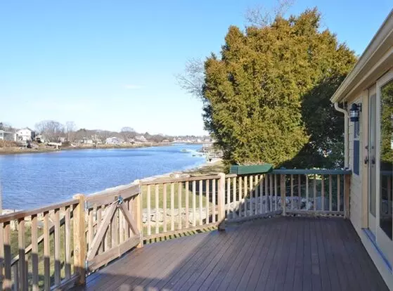 Waterfront Winter Rental: River Watch Apartment for rent in Gloucester, MA