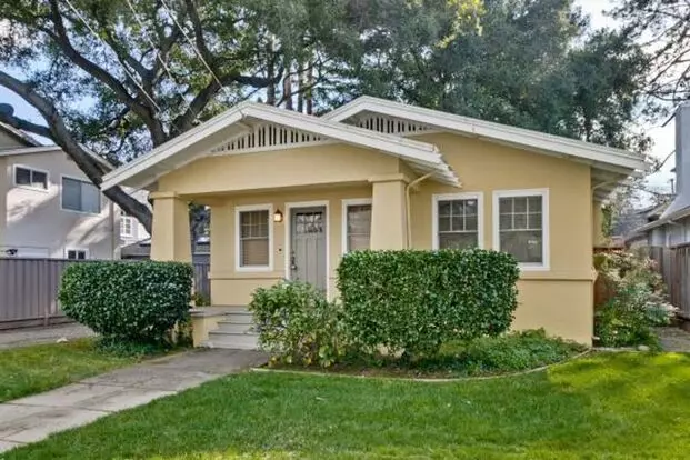 2 Bed, 2 Bath Craftsman Style Home By Downtown Palo Alto W/ Huge Yard Apartment for rent in Palo Alto, CA 2 Bed, 2 Bath Craftsman Style Home By Downtown Palo Alto W/ Huge Yard Apartment for rent in Palo Alto, CA