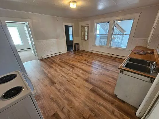 405 Cumberland St Apartment for rent in Rumford, ME