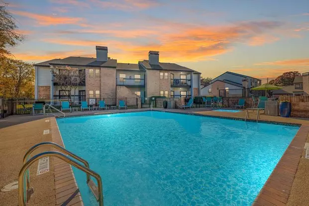 Spring Parc Apartment for rent in Dallas, TX