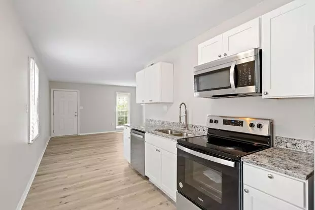 6105 Spice Ridge Ln Apartment for rent in Raleigh, NC
