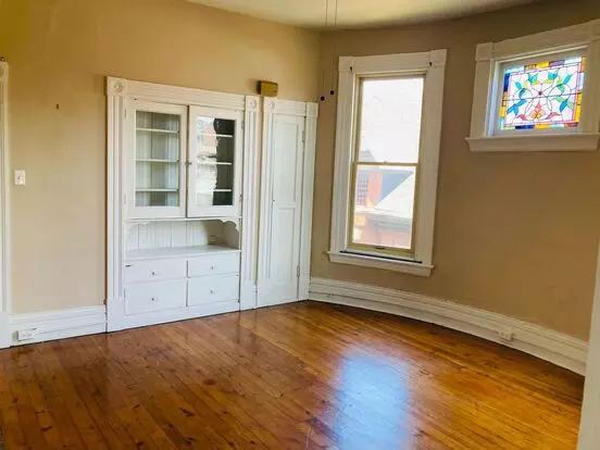 917-925 Beech Avenue Apartment for rent in Pittsburgh, PA 917-925 Beech Avenue Apartment for rent in Pittsburgh, PA
