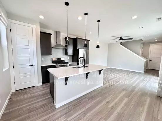 Luxury Living In The Heart Of Star, Id – Gated Townhome With High-end Finishes Apartment for rent in Star, ID Luxury Living In The Heart Of Star, Id – Gated Townhome With High-end Finishes Apartment for rent in Star, ID