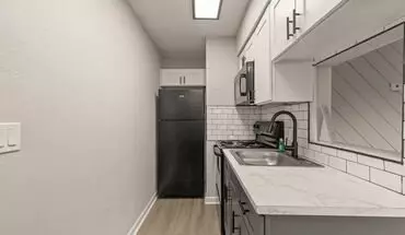 2 of 113 Crossings At Silver Oak Apartment for rent in Tulsa, OK