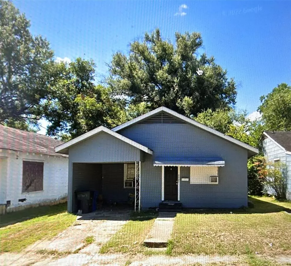 2927 Regent St House for rent in Shreveport, LA