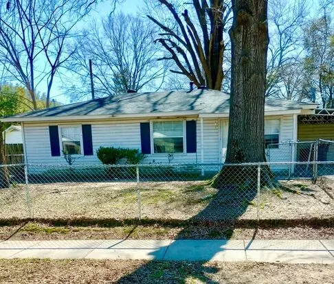 2905 Grassmere Apartment for rent in Shreveport, LA
