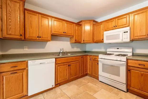 Spiral Staircase Loft Style One Bedroom In Brooklyn Park For $1,199.00/month! Apartment for rent in Brooklyn Park, MN