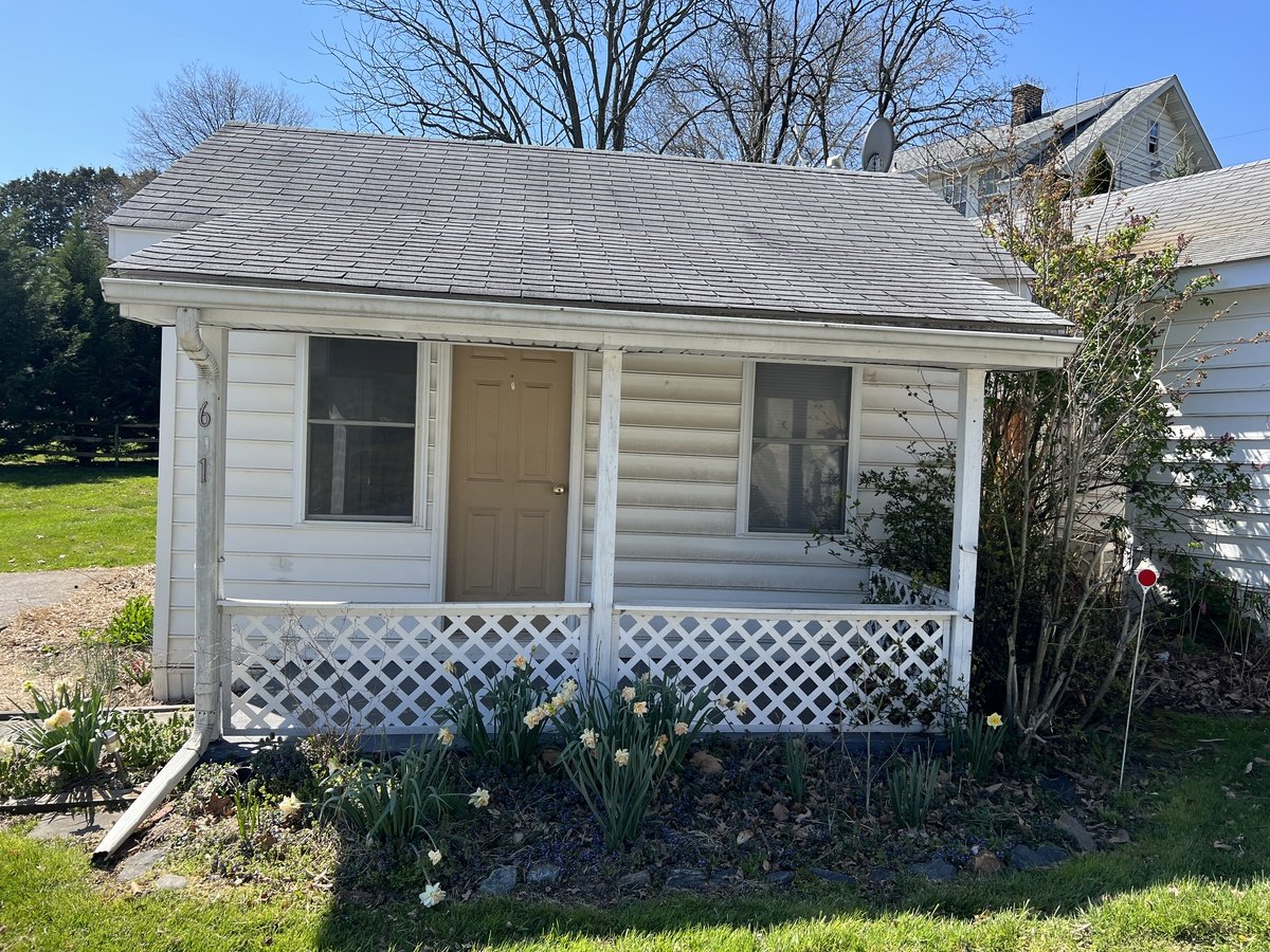 631637 Cope Road, Square Apartments Square, PA