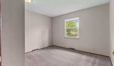 4 of 12 20108 E Blue Mills Ct House for rent in Independence, MO