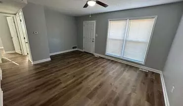 2 of 19 1017 Arrowhead Rdg House for rent in Independence, MO