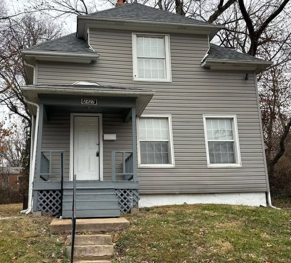 Coming Soon ! 2 Story - Large 3 Bedroom 1 Bath Home 2 Story $1495 House for rent in St Louis, MO