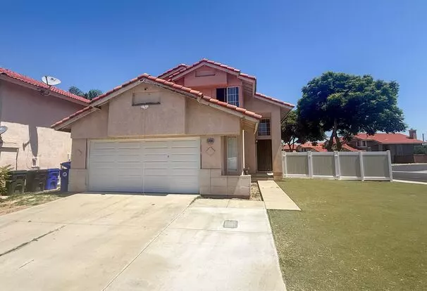 Welcome Home To 15488 Aveiro Road, Fontana! Apartment for rent in Fontana, CA