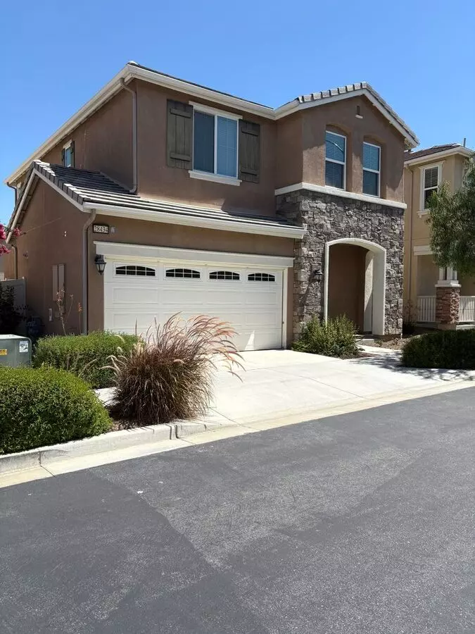 Beautiful 3-bedroom, 2.5 Bath In The Glenrose Ranch Community Of Highland! House for rent in Highland, CA