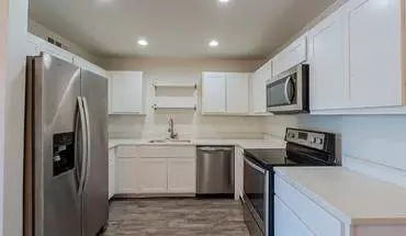 4 of 5 4626 North 38Th Drive House for rent in Phoenix, AZ