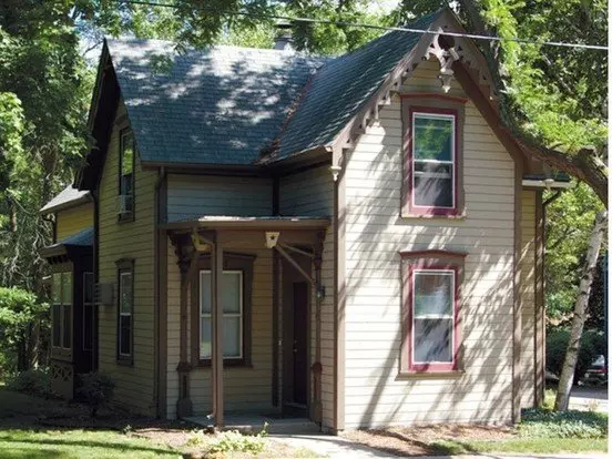Landsdowne Court (107-119) Apartment for rent in Madison, WI