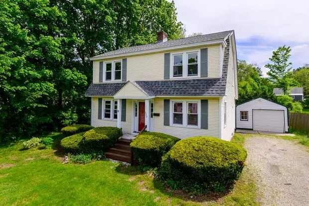 4 Bedroom Colonial Home In Williamstown Apartment for rent in Williamstown, MA 4 Bedroom Colonial Home In Williamstown Apartment for rent in Williamstown, MA