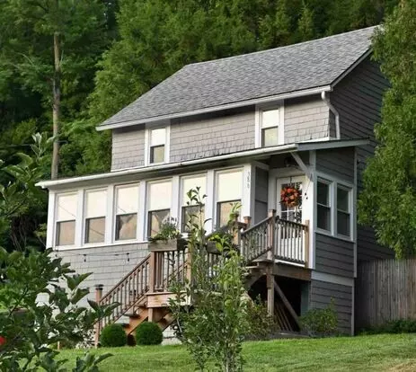 Centrally Located 2 Bedroom, 2 Bathroom House Rental Apartment for rent in Williamstown, MA Centrally Located 2 Bedroom, 2 Bathroom House Rental Apartment for rent in Williamstown, MA
