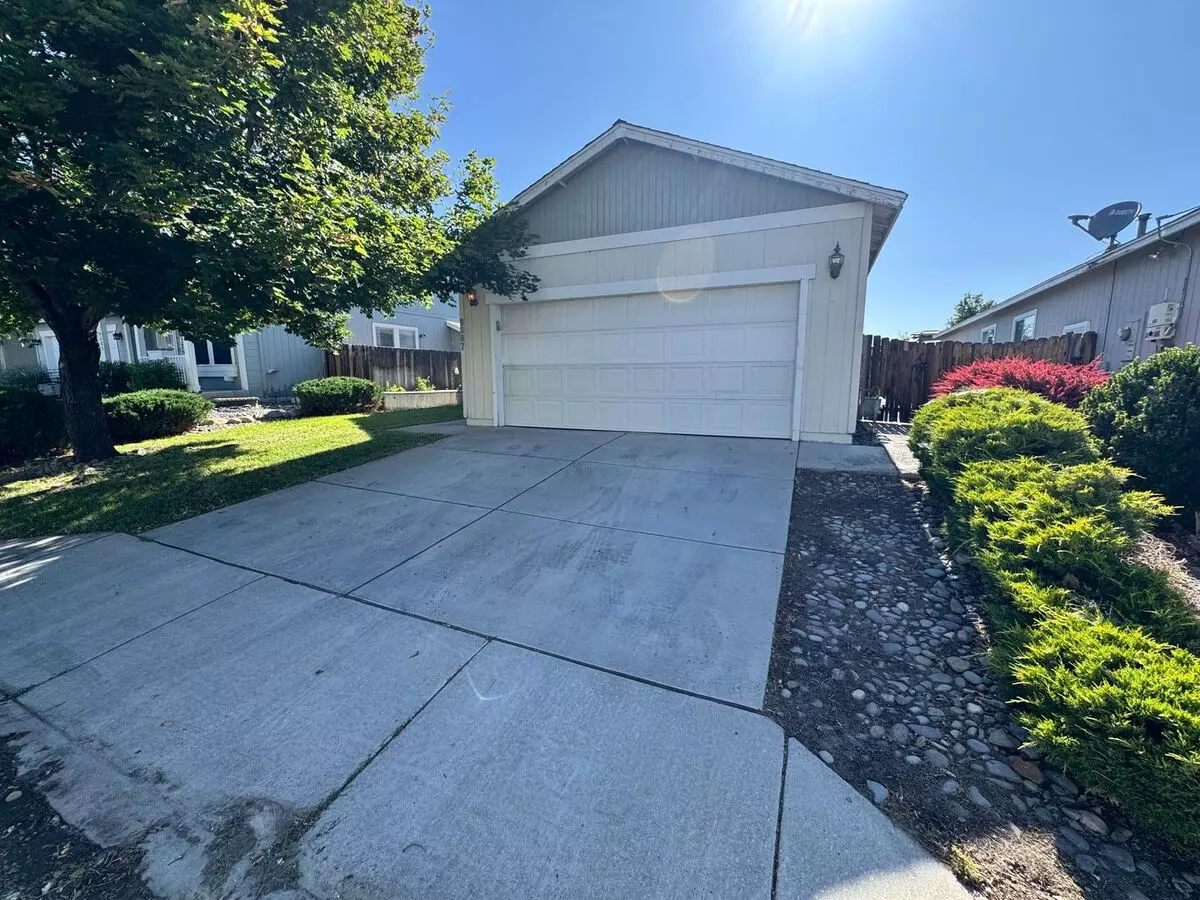 9587 Autumn Leaf Way House for rent in Reno, NV
