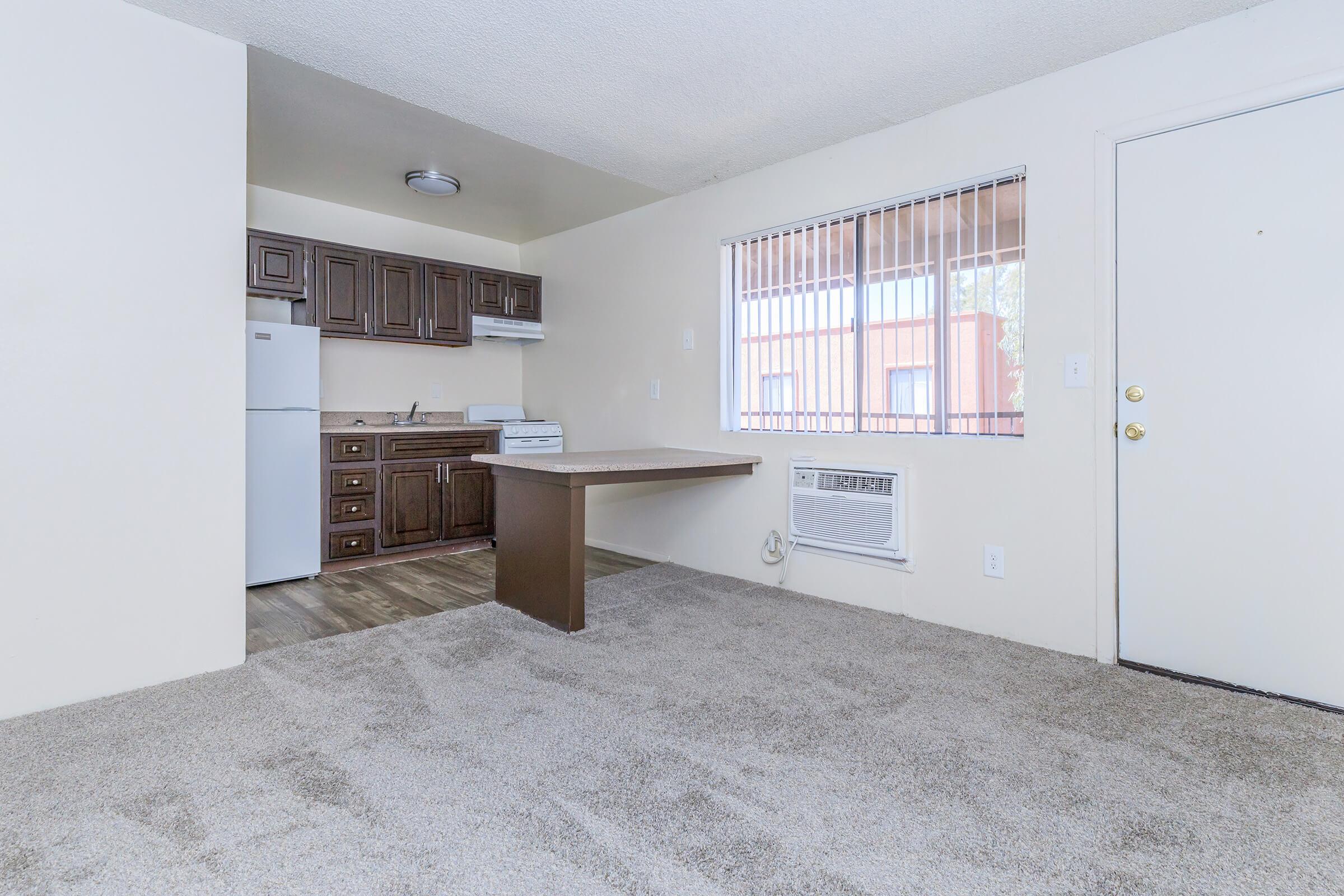 Courtyard Apartments
