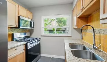 4 of 11 4348 Kirby Ave Apartment for rent in Cincinnati, OH