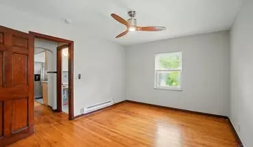 2 of 11 4348 Kirby Ave Apartment for rent in Cincinnati, OH