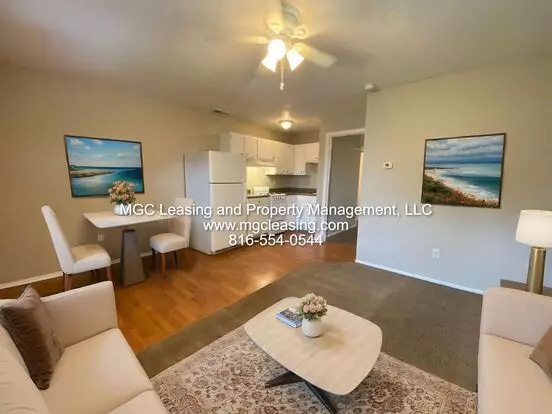Legrand Retirement Village Apartment for rent in Lees Summit, MO