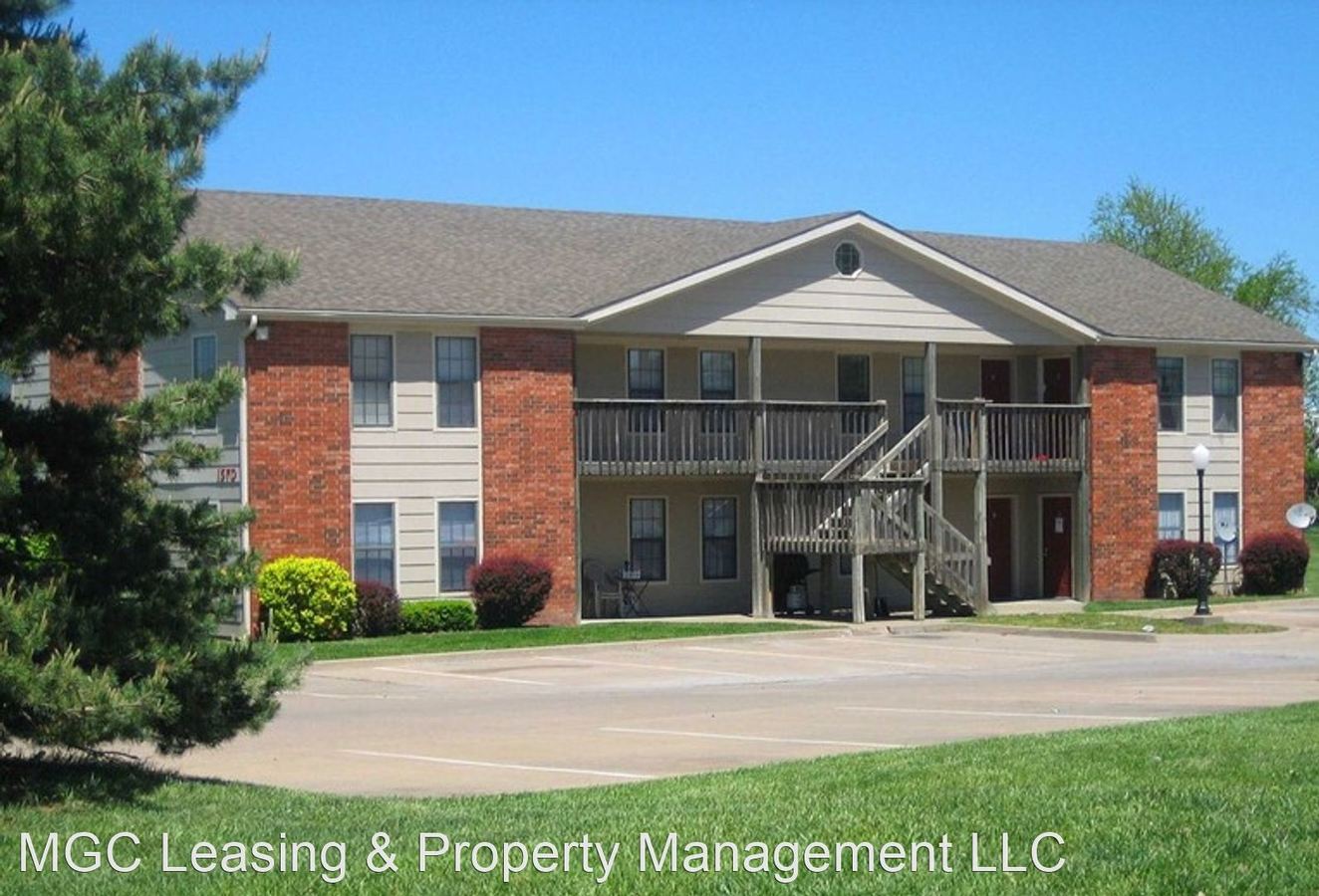 1560 E 125th St Olathe, KS Apartment for Rent Rentable