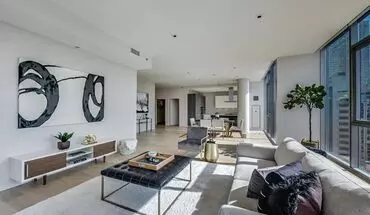 4 of 29 Residences at 8 E Huron Apartment for rent in Chicago, IL
