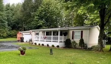4 of 38 Forrest Brooke House for rent in Mercer, PA