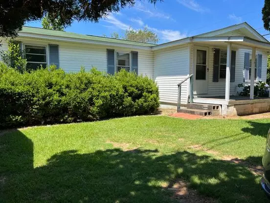 3br/2ba Available Now- Napier Field Apartment for rent in Dothan, AL