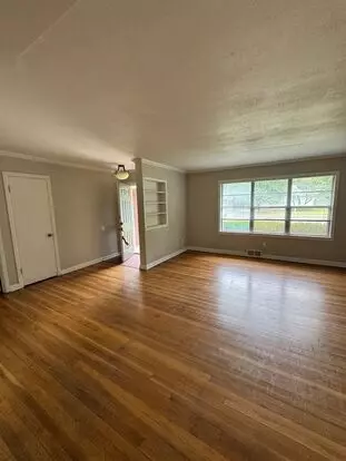 Great 3 Bedroom 2 Bathroom In Tech Terrace! Apartment for rent in Lubbock, TX