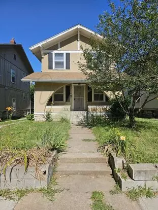 Beautiful 2-story Home!!! Apartment for rent in Kansas City, MO