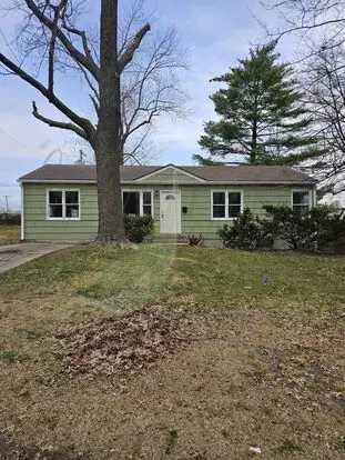 Modern Renovations!!! Apartment for rent in Independence, MO