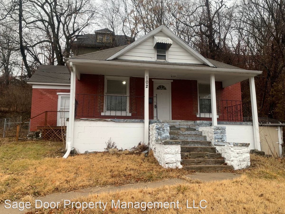 102 Kansas City Ave Excelsior Springs, MO House for Rent