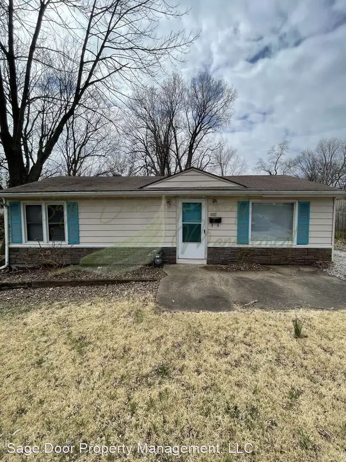 9357 E 67Th Ter House for rent in Raytown, MO