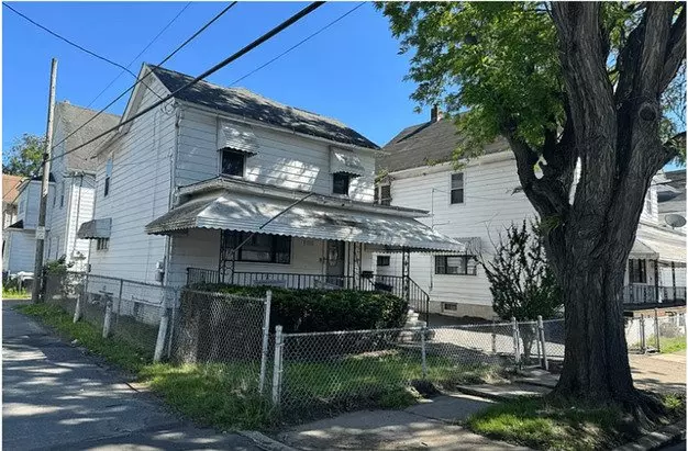 Newly Renovated 3 Bed/1 Bath Single Family Home - West Scranton - $1450/month Apartment for rent in Scranton, PA