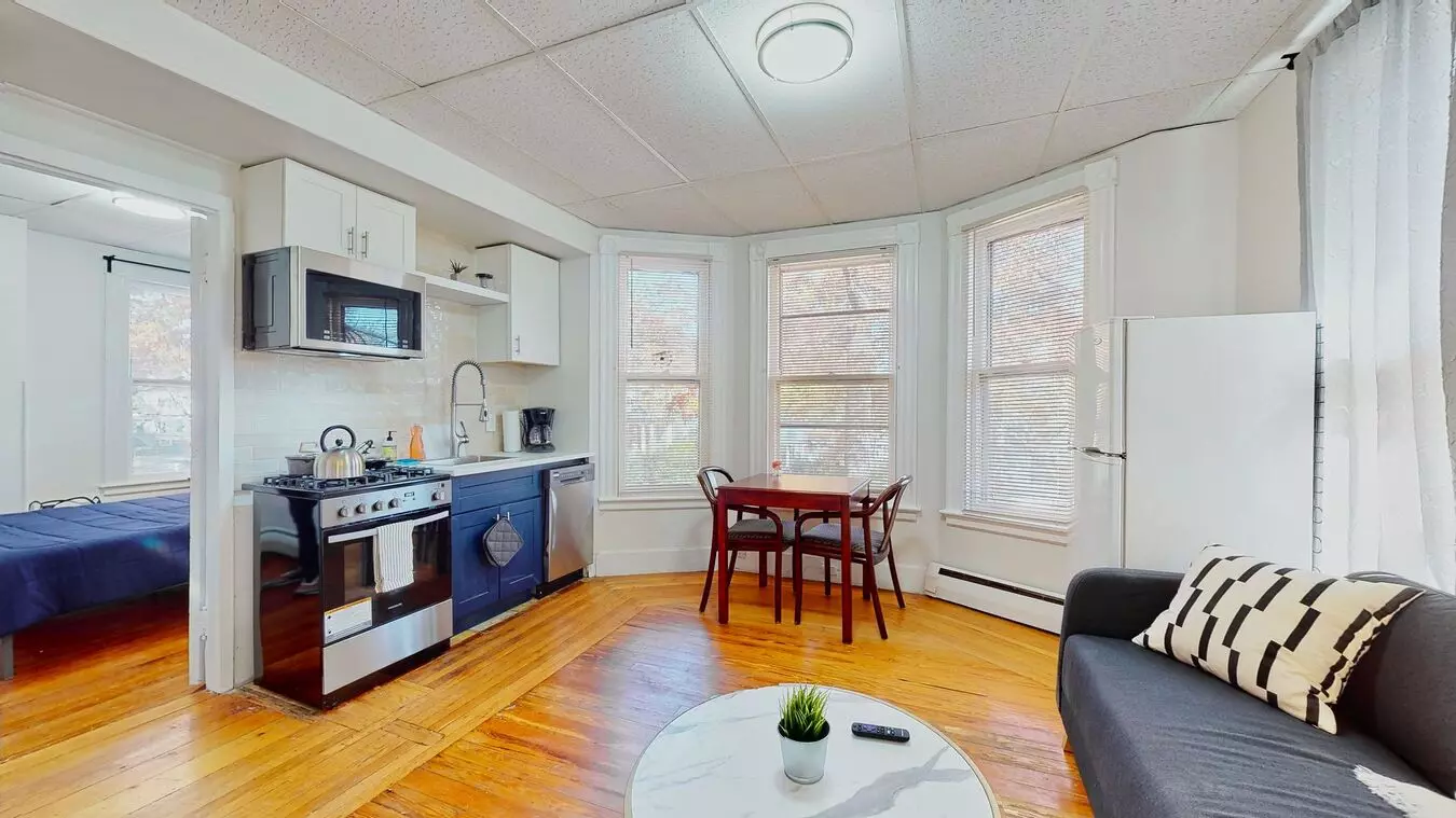 208 Canner St Apartment for rent in New Haven, CT