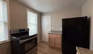 5 of 14 261 W 5th St Apartment for rent in Oswego, NY