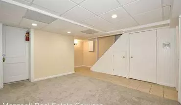 2 of 13 Triplex Apartment for rent in Munhall, PA