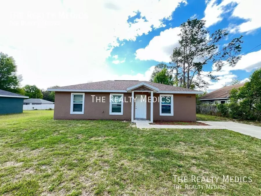 5726 NW 3rd St House for rent in Ocala, FL