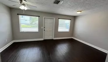 4 of 14 329 Albert St Apartment for rent in Dunedin, FL