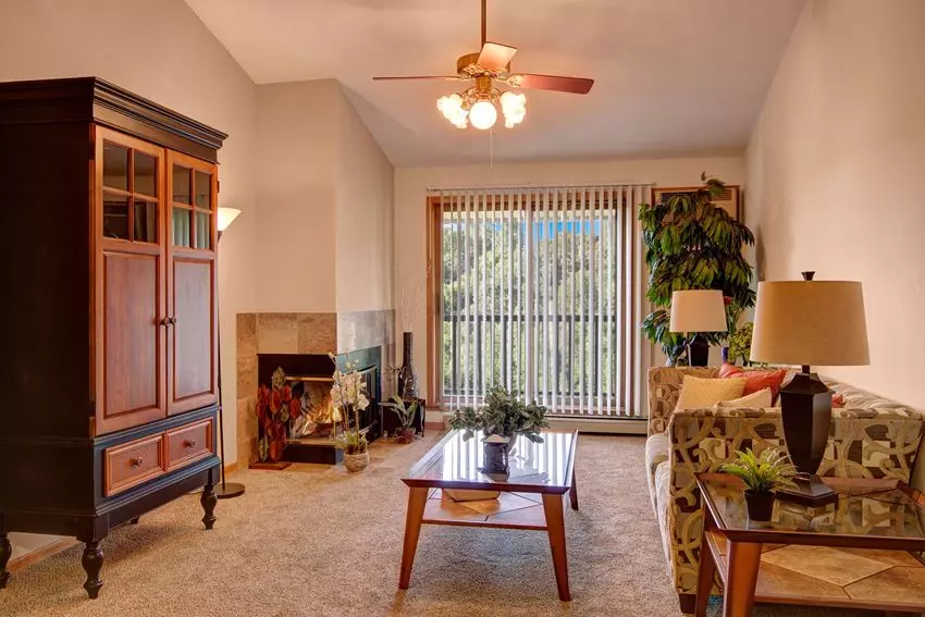 3475 Golfview Dr Apartment for rent in Eagan, MN
