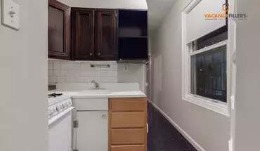 3 of 10 9 E Read St Apartment for rent in Baltimore, MD