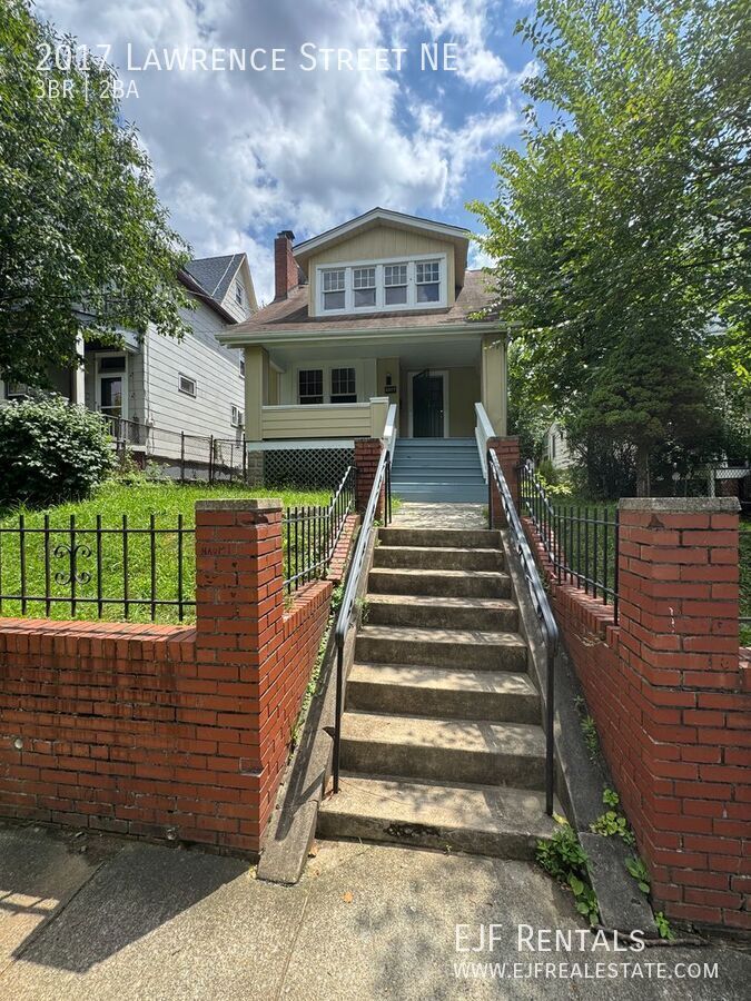 2017 Lawrence St NE Apartment for rent in Washington, DC