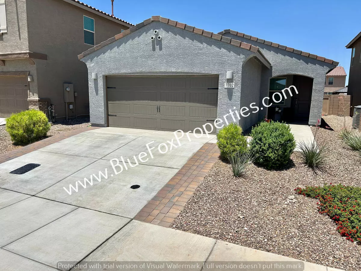 7702 S Via House for rent in Tucson, AZ