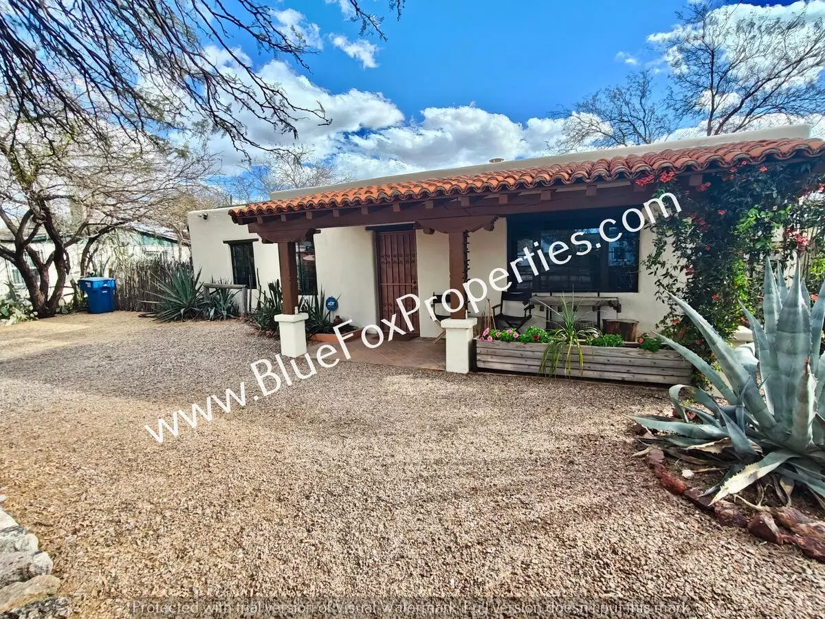 1102 E Hedrick Dr House for rent in Tucson, AZ