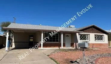 3 of 26 1014 E Seldon Ln House for rent in Phoenix, AZ